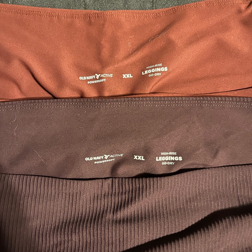 Old Navy Active High-Rise Leggings in Rust and Deep Brown
